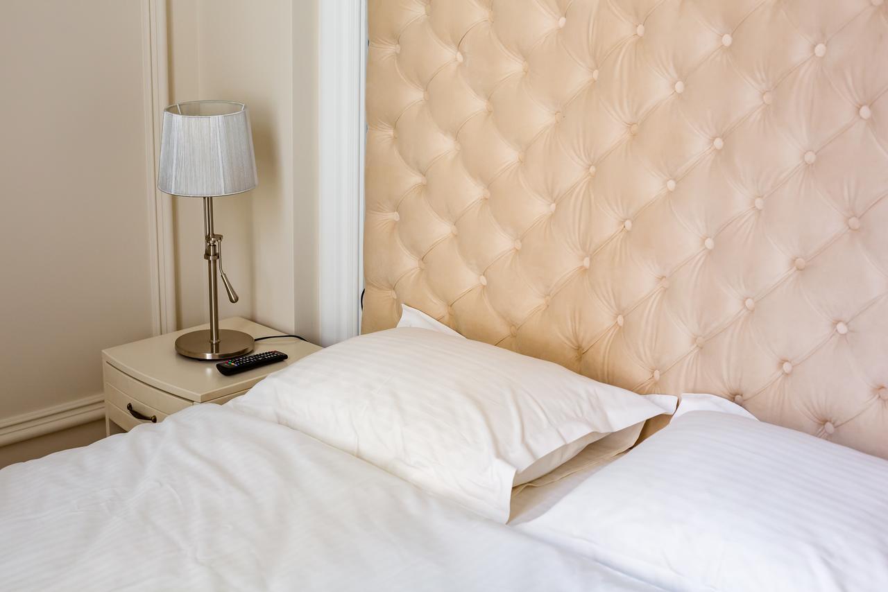 Leogrand Deluxe Apartments On Doroshenka 17 Lviv Dış mekan fotoğraf
