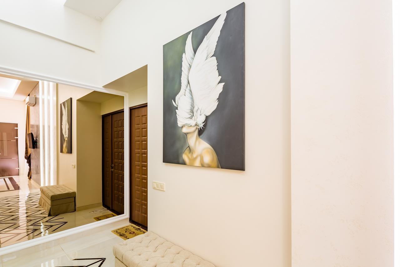 Leogrand Deluxe Apartments On Doroshenka 17 Lviv Dış mekan fotoğraf